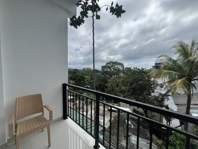 Easy Stay