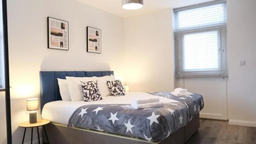 2 Bedrooms Apartment