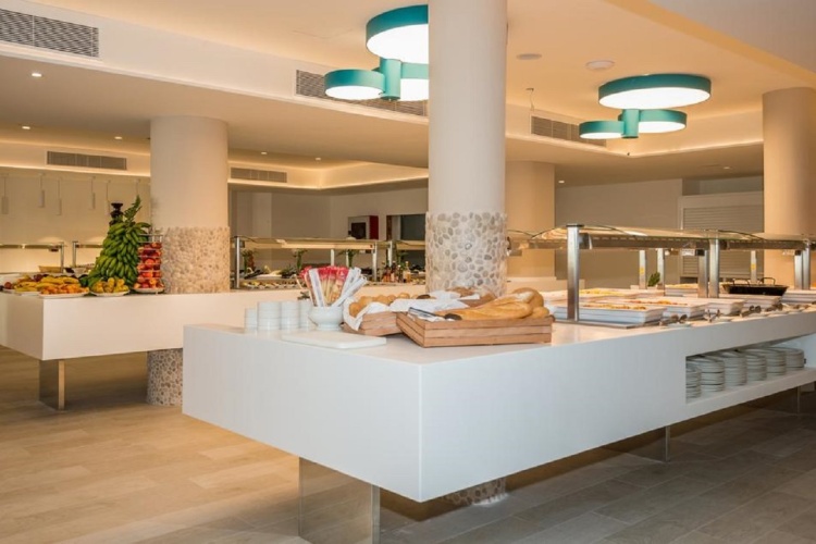 Hovima La Pinta Beachfront Family Hotel photo 24