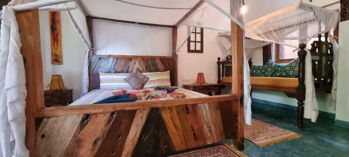 Quadruple Suite