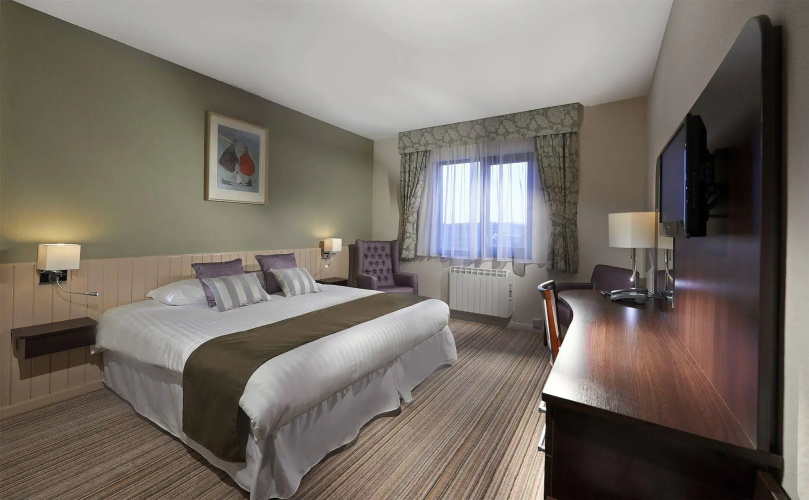 The Peninsula Hotel