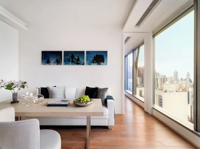 2 Bedrooms Suite