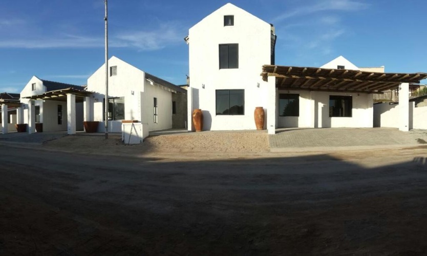 2 Bedrooms Twin Chalet