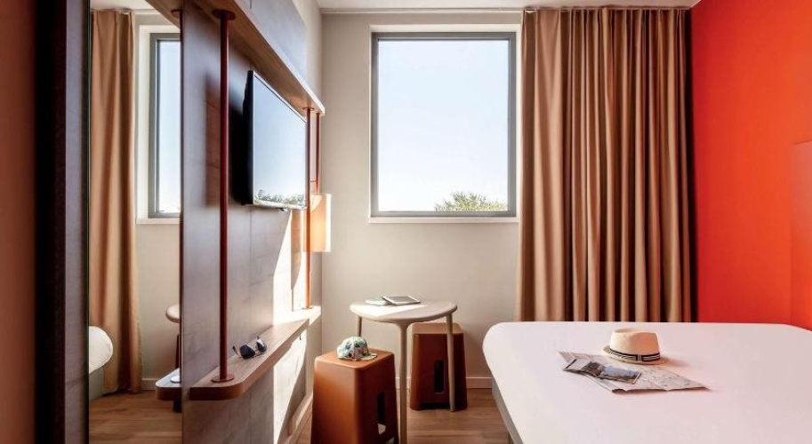 ibis budget Gent Centrum Dampoort photo 49