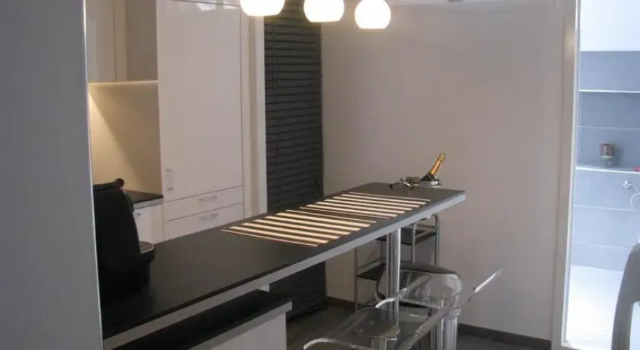 Apartment Brussels Louise Chatelain