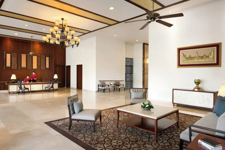 Shangri-La Serviced Apartments, Yangon