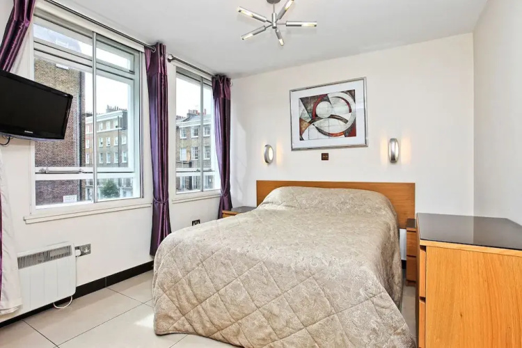 Baker Street Suites