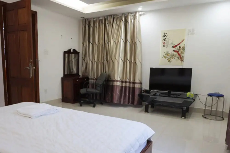 F5 Villa