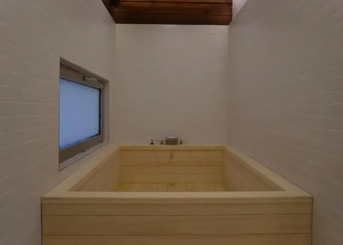 2 Bedrooms Suite