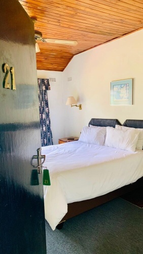 1 Bedroom Executive Double room with view