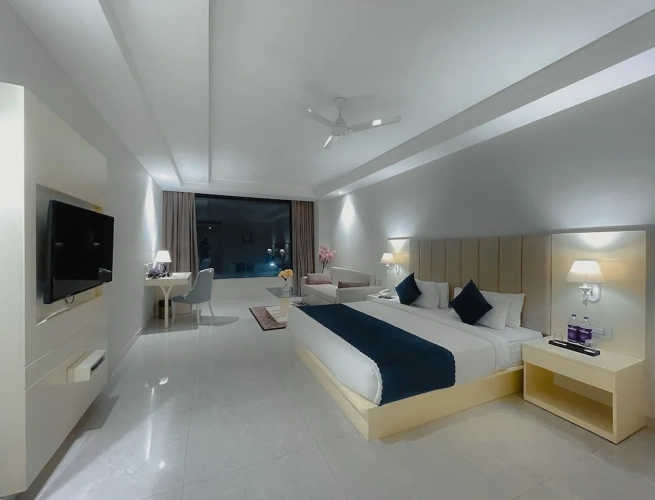 Standard Club room