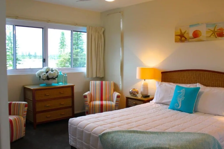 2 Bedrooms Deluxe Apartment with water view
