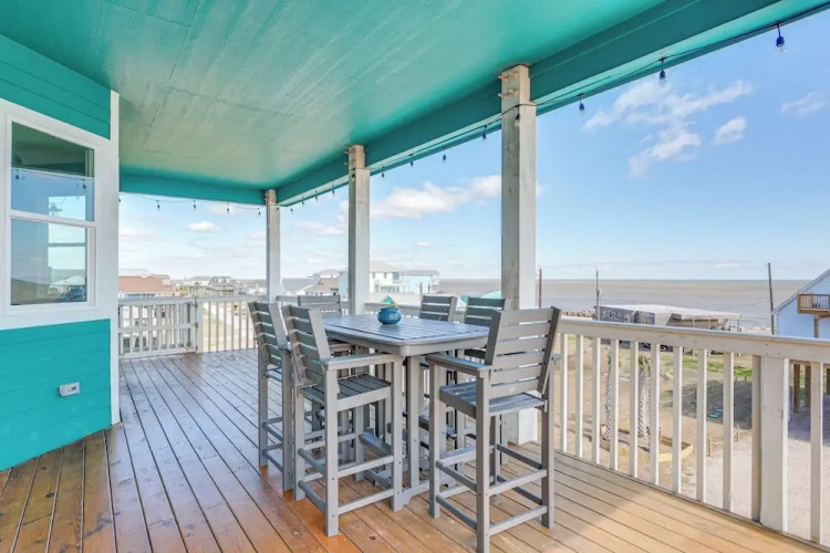 'footprints in the Sand' - Luxe Freeport Home!