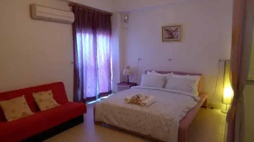World Art Homestay