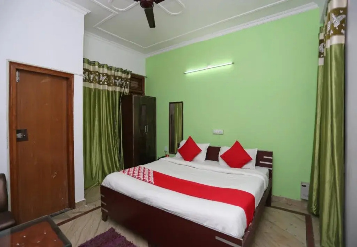 Oyo 19734 Heaven Inn