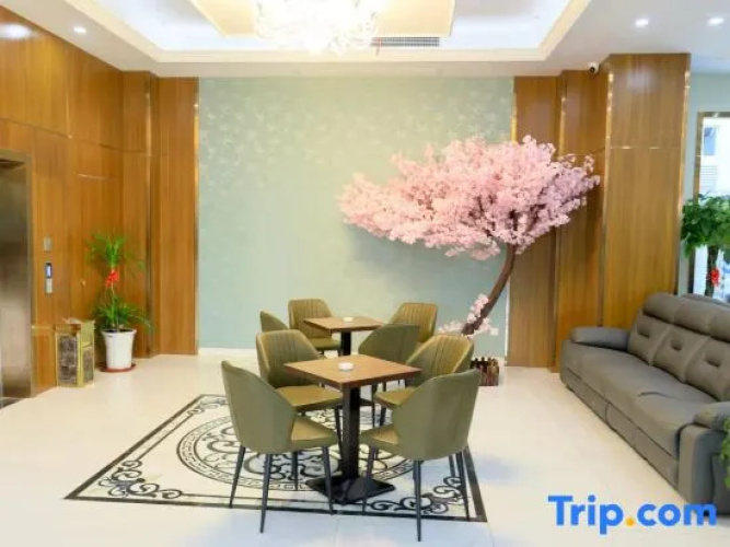 MaiTiNi Hotel