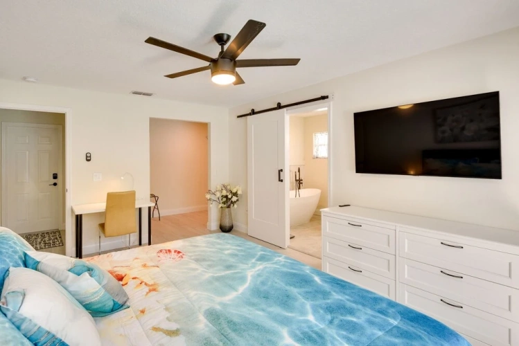 3 Bedrooms Cottage