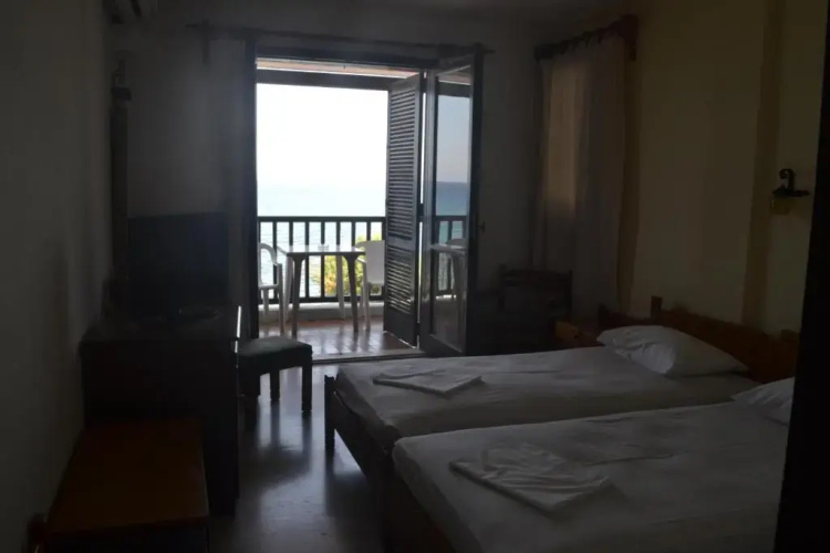 Hotel Maro