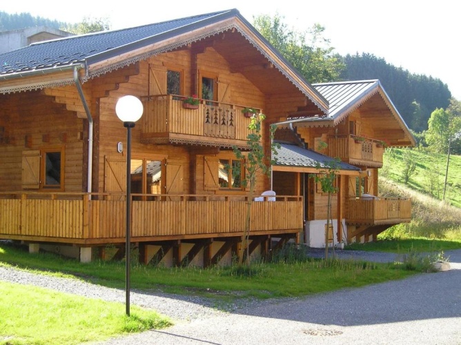 3 Bedrooms Chalet