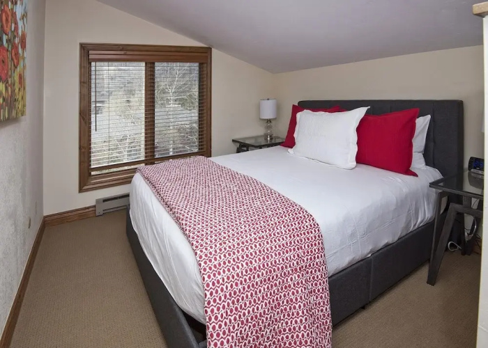 Timberfalls 1706 3 Bedroom Condo by RedAwning