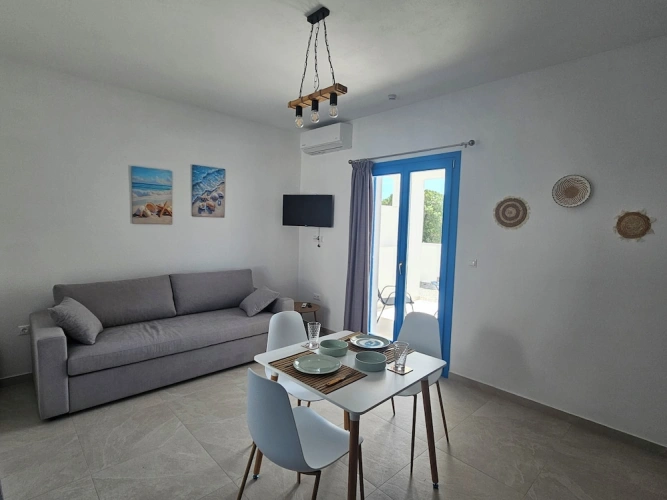 1 Bedroom Basement Apartment with balcony