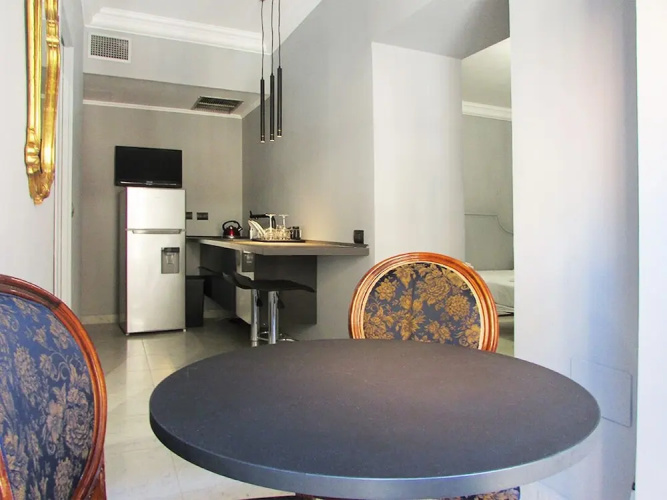 Luxury Rooms