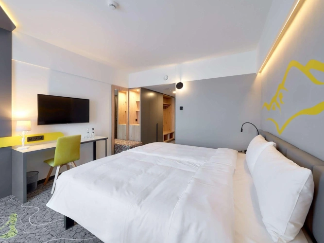 Guest rooms