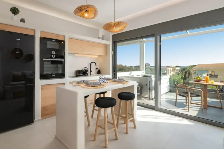 Pefkos Allure luxury Suites