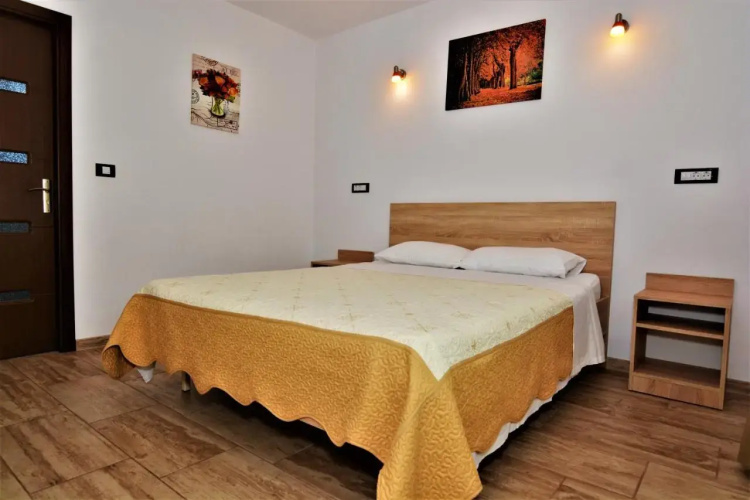 Casa Adelina