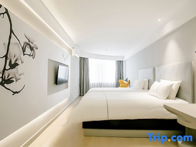 Standard Twin Family room