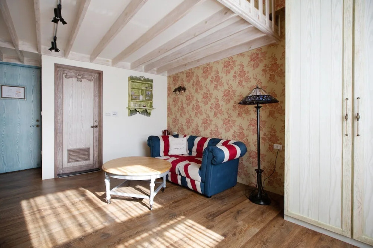 R&J GuestHouse