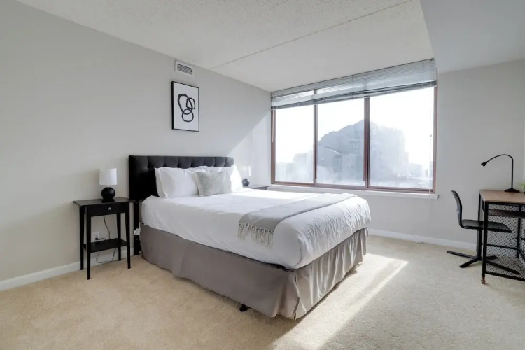 Modern 2BR Stay Near DC Arlington VA