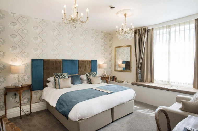 Royal Seven Stars Hotel
