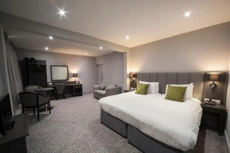 Hawkstone Park Hotel