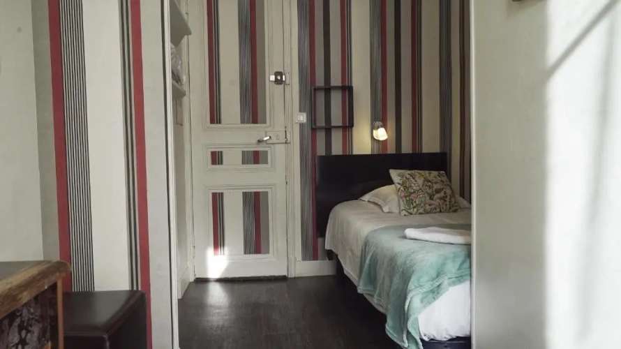Standard Double room with view