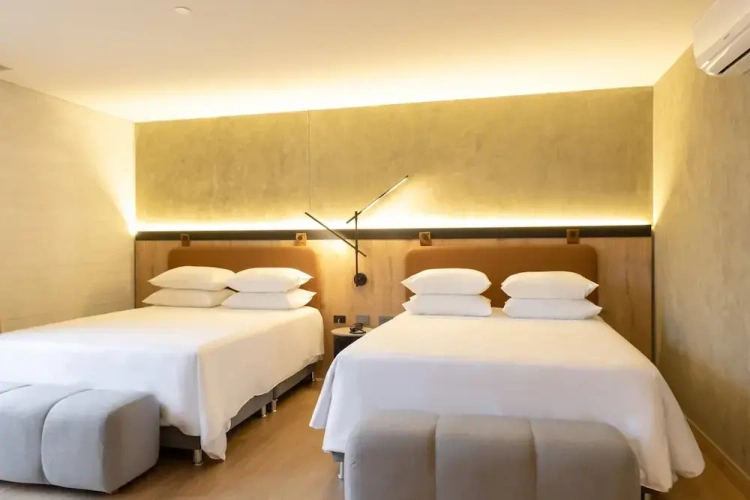 Quadruple Suite