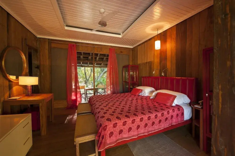 Hotel Vila Naia