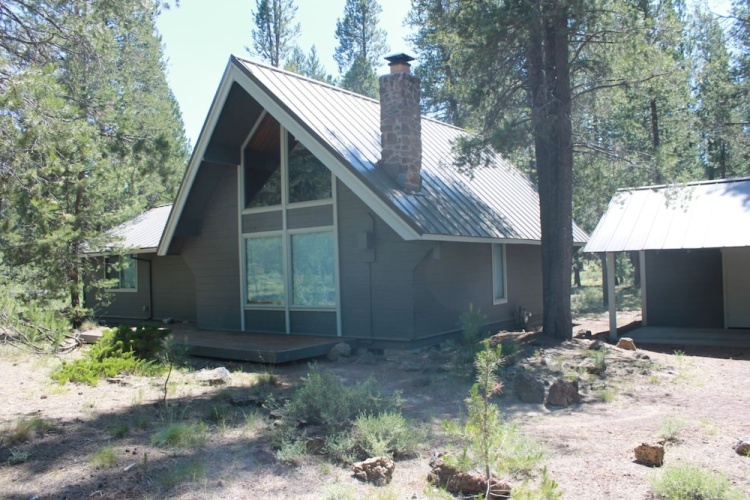 2 Bedrooms Cottage