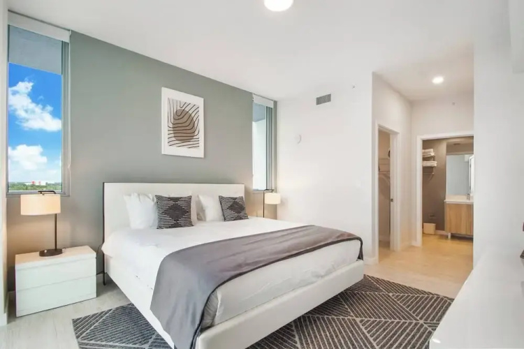 Spacious 2-Bedroom Apartment