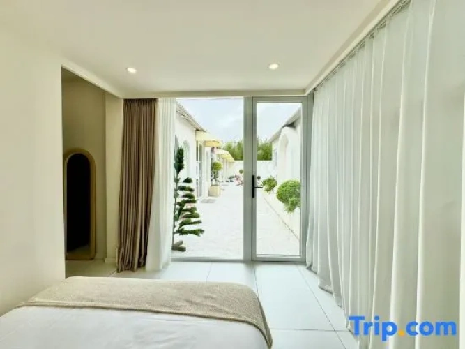 2 Bedrooms Economy room