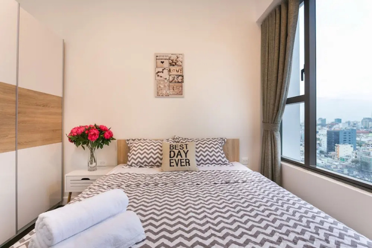 River Gate Apartment