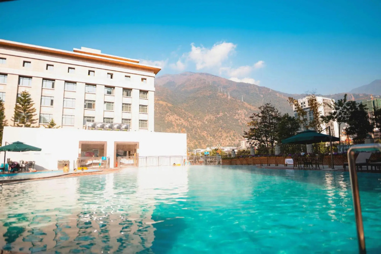 Shimian Hot Spring Hotel