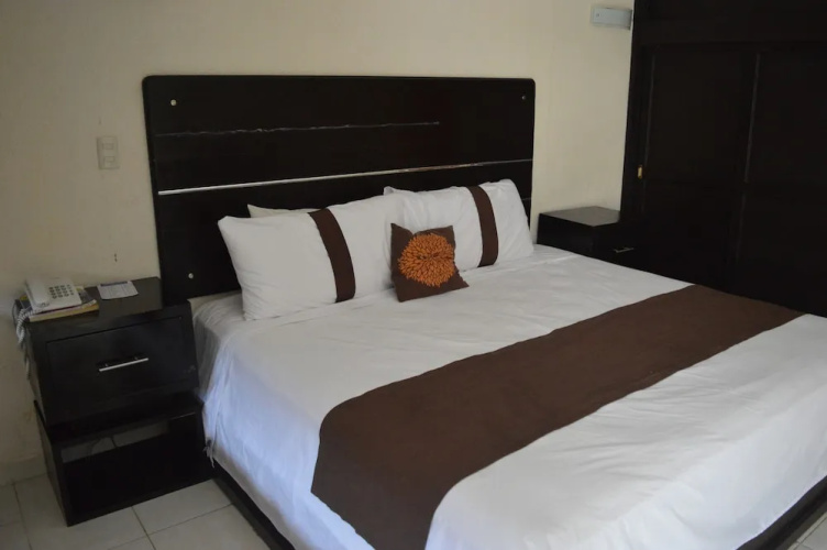 Hotel Jardin Real