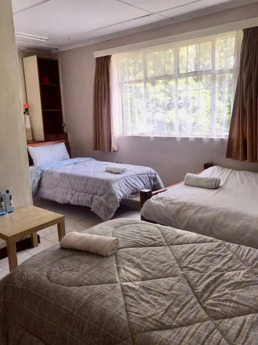 Royale Karen Hotel