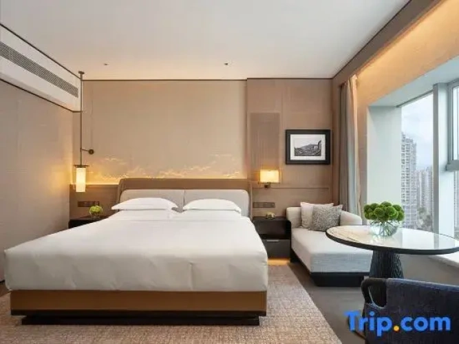 1 Bedroom Deluxe Double Suite