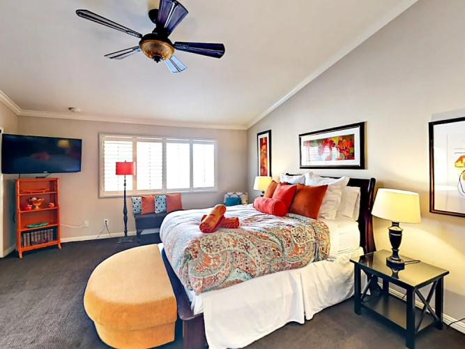 2BR Palm Springs Townhouse Hideaway by RedAwning