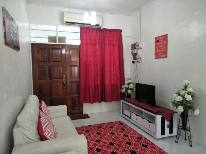 2 Bedrooms Cottage