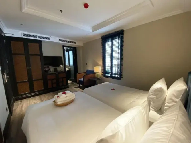 2 Bedrooms Double Suite