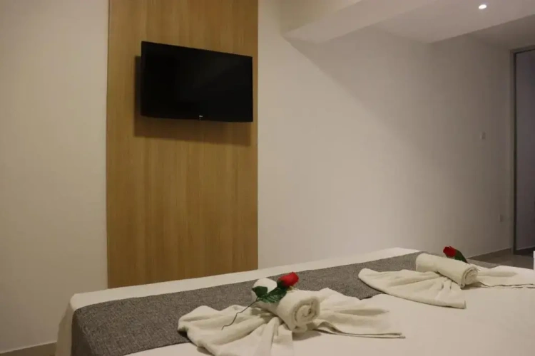 Standard Triple room with balcony