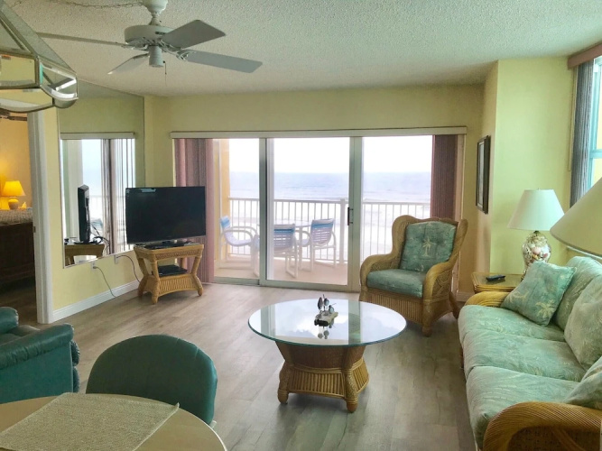 705 Ponce de Leon - 2 Br Condo